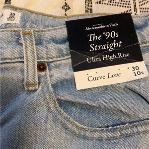 Abercrombie Curve love jeans size 10short. Brand new with tags on